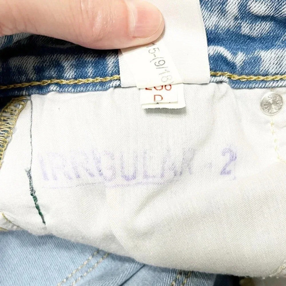 Levi's 711 Skinny Jeans With Stripes Down Legs Women's Waist Size 28 - Picture 9 of 9